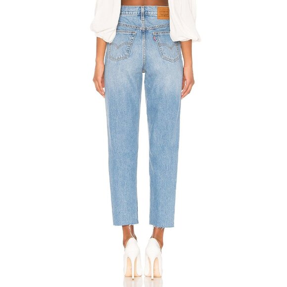 Levi's Mom Jean in Sneak Peek sz 29 Women's - Picture 2 of 15